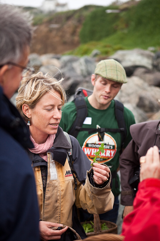 wild food gathering cornwall